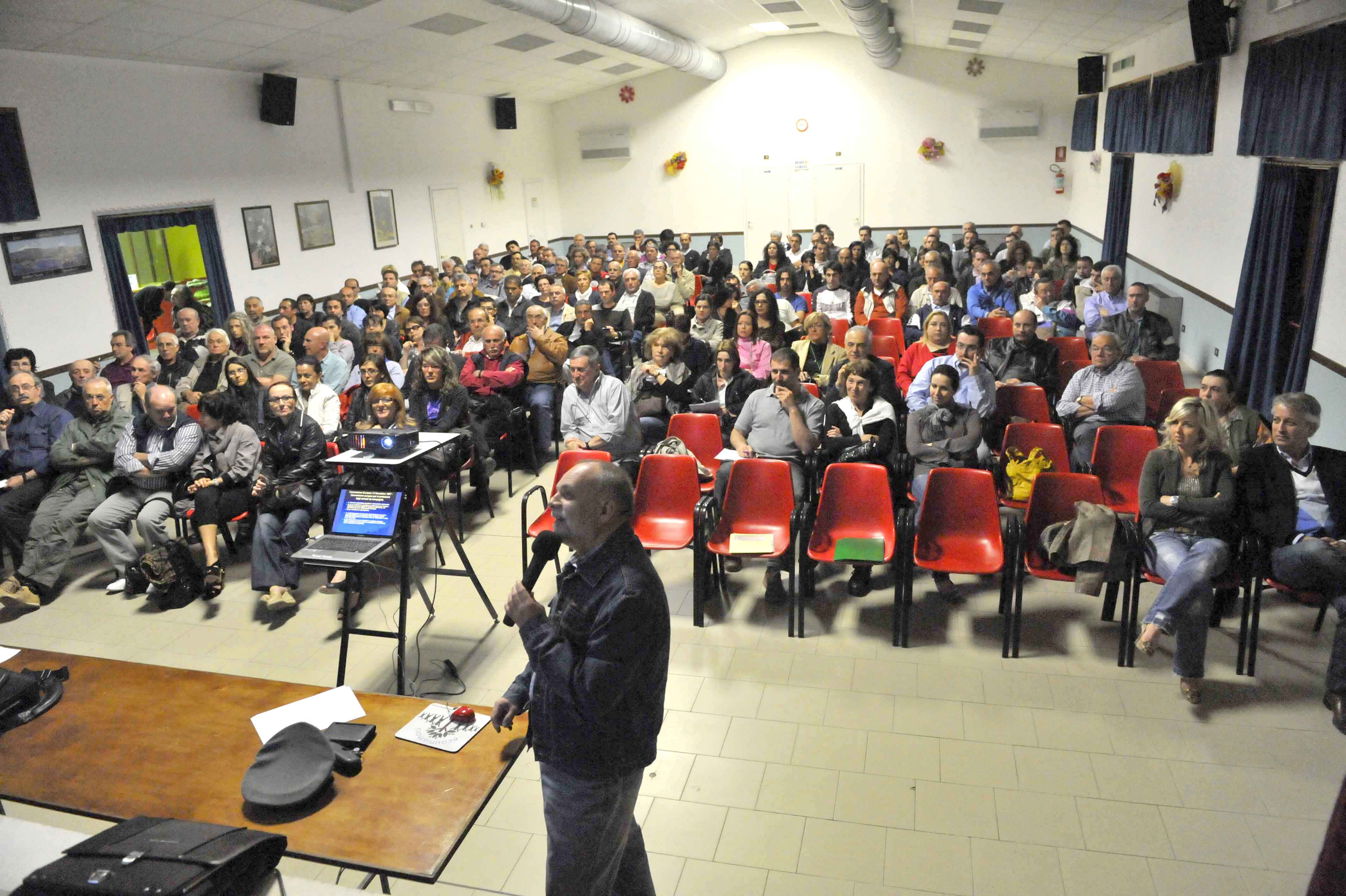 Foto corso tutela animali 11/4/2011