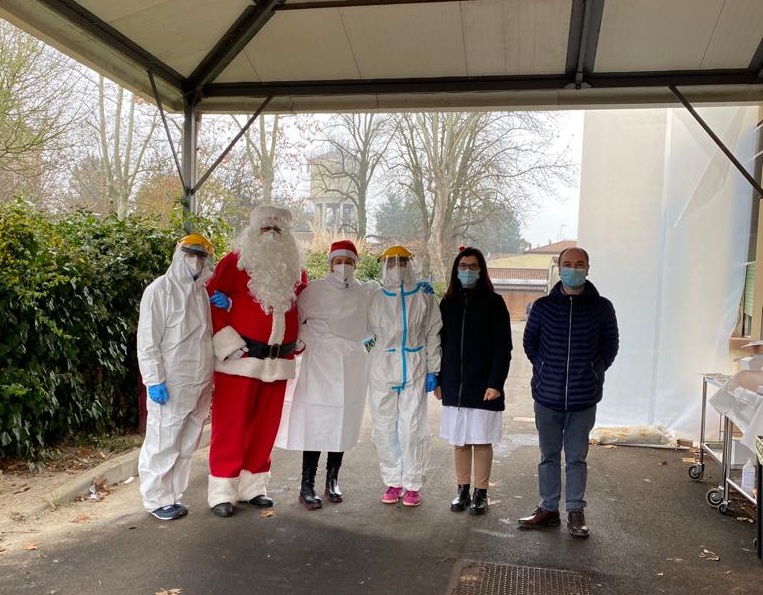 Babbo Natale al drive-through a Copparo