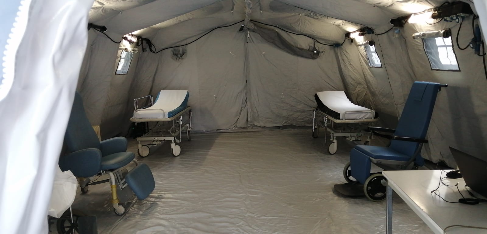 Ospedale di Cento: operativa la struttura mobile per il triage delle persone che arrivano al Pronto Soccorso