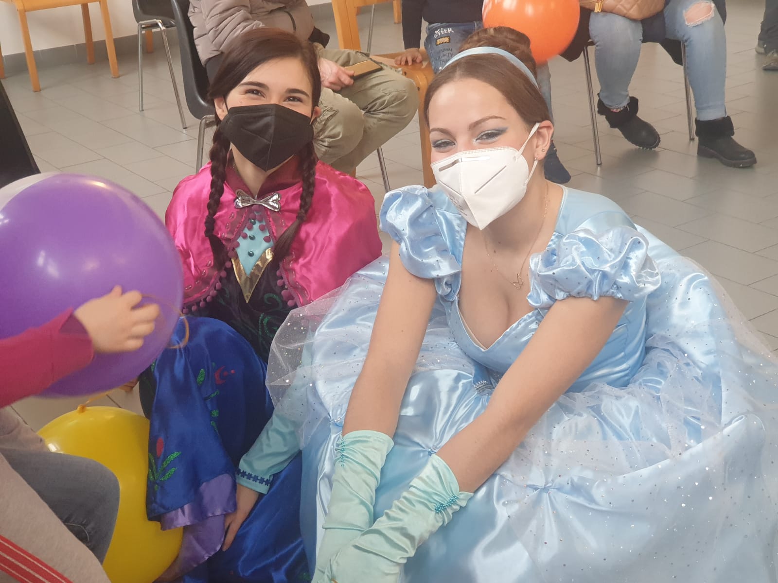 Successo per gli Open Day vaccinali tra peluche e principesse